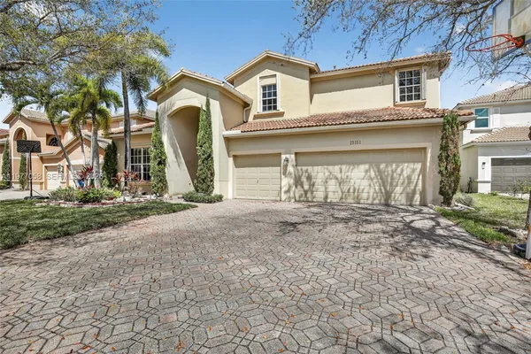$1,350,000 | 19151 North Hibiscus Street, Weston, FL 33332