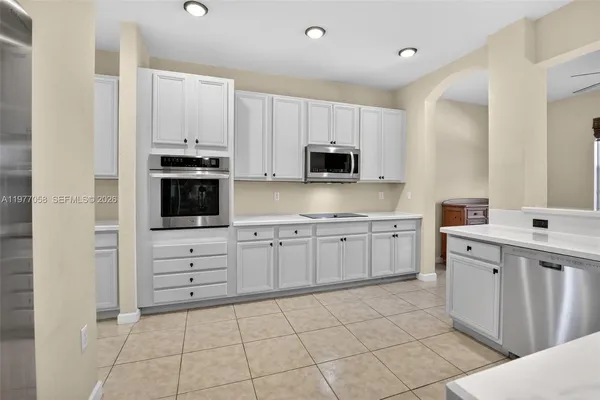 $1,350,000 | 19151 North Hibiscus Street, Weston, FL 33332