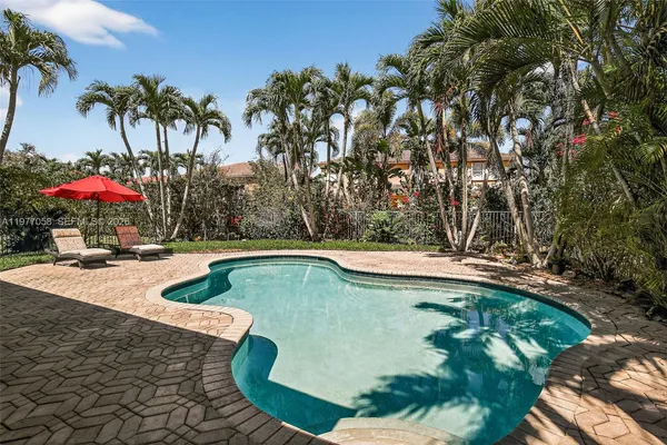 $1,350,000 | 19151 North Hibiscus Street, Weston, FL 33332