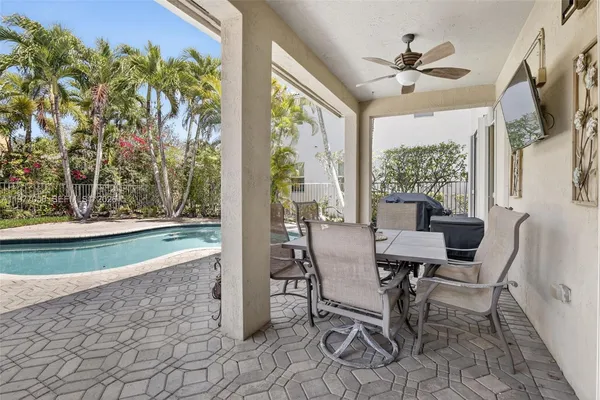 $1,350,000 | 19151 North Hibiscus Street, Weston, FL 33332