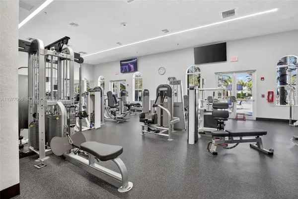 $1,350,000 | 19151 North Hibiscus Street, Weston, FL 33332