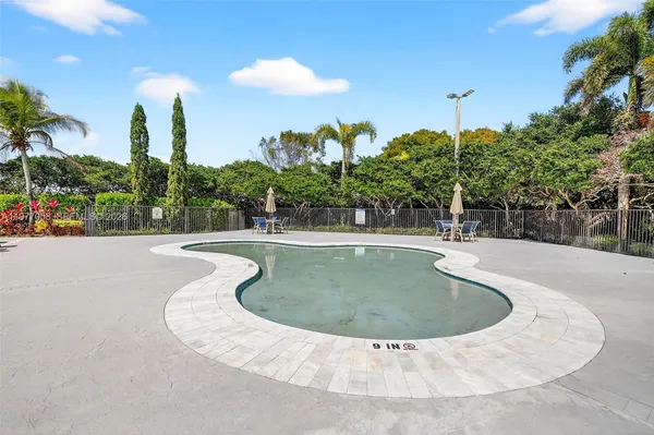 $1,350,000 | 19151 North Hibiscus Street, Weston, FL 33332