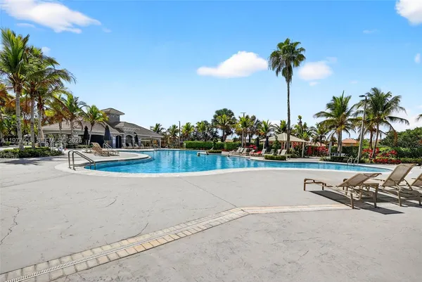 $1,350,000 | 19151 North Hibiscus Street, Weston, FL 33332