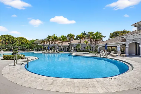 $1,350,000 | 19151 North Hibiscus Street, Weston, FL 33332