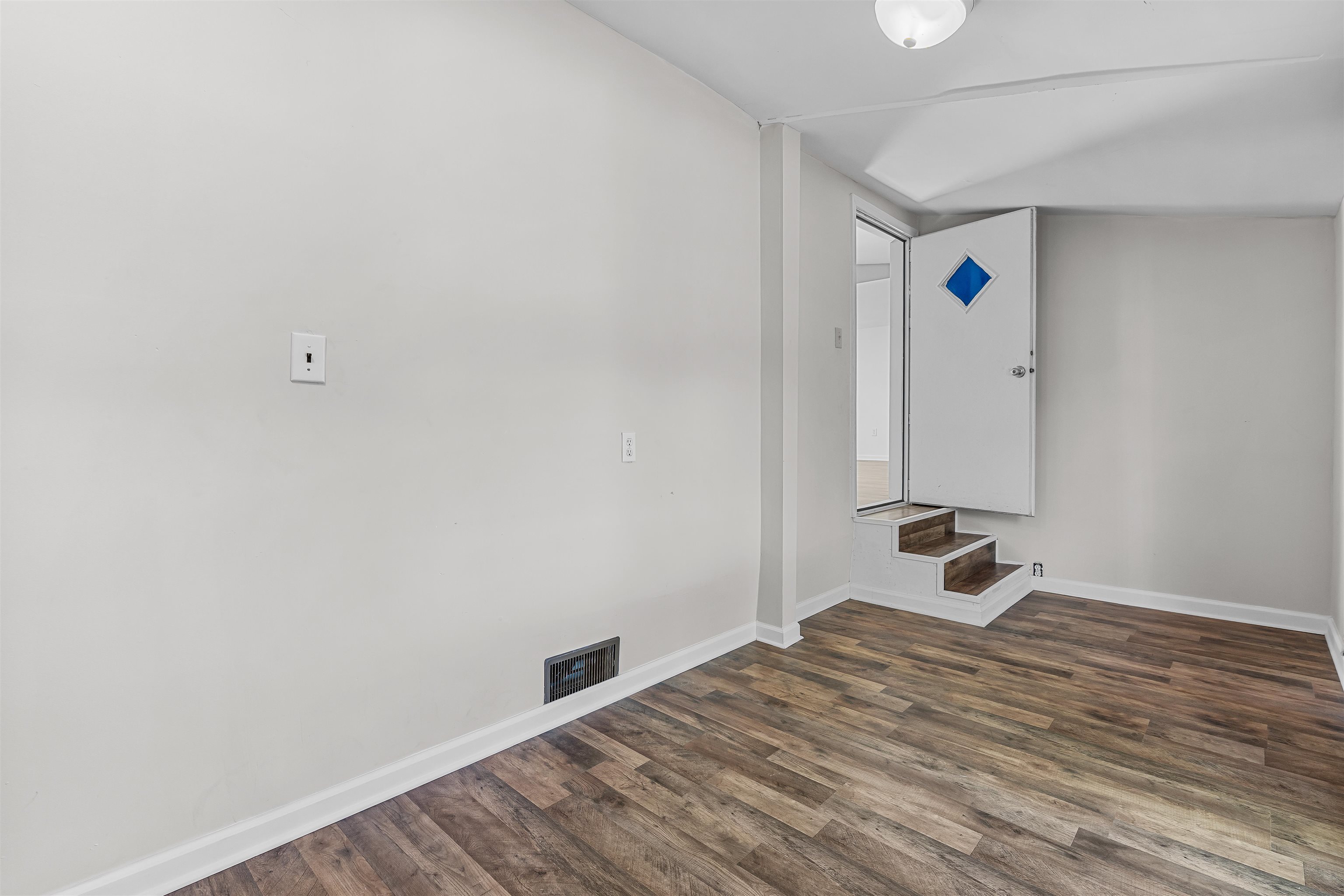 100 Romell Road West Columbia, SC 29169 - Photo 6 of 28