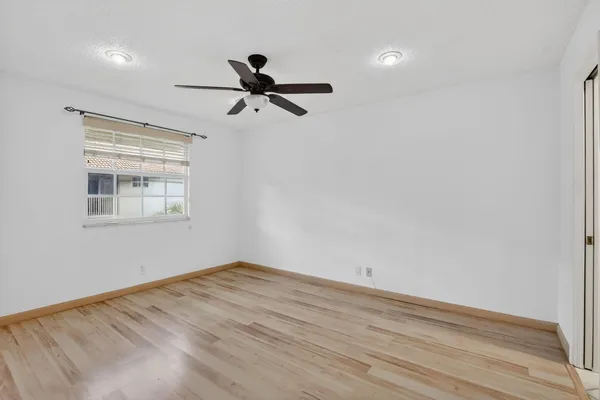 $3,000 | 6671 Via Regina, Unit 6671, Boca Raton, FL 33433