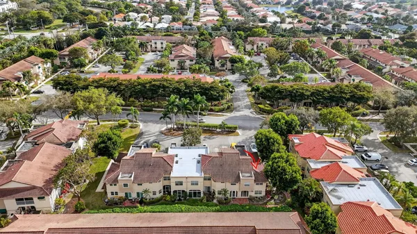 $3,000 | 6671 Via Regina, Unit 6671, Boca Raton, FL 33433