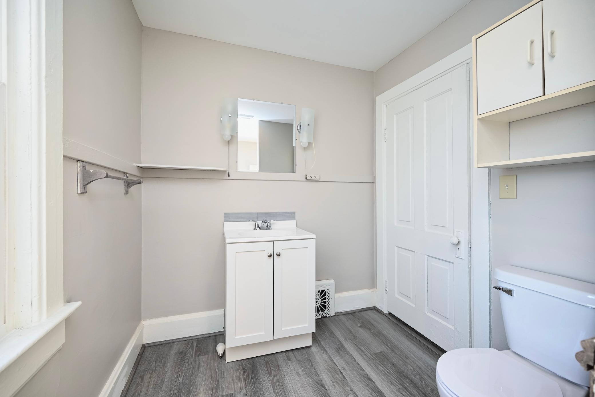 714 East Mark Street Winona, MN 55987 - Photo 13 of 17