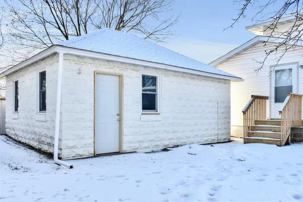 $218,900 | 714 East Mark Street, Winona, MN 55987