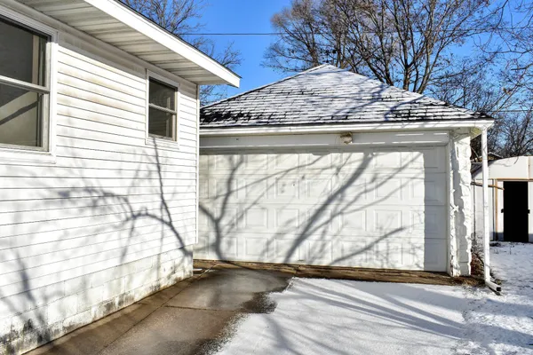 $218,900 | 714 East Mark Street, Winona, MN 55987