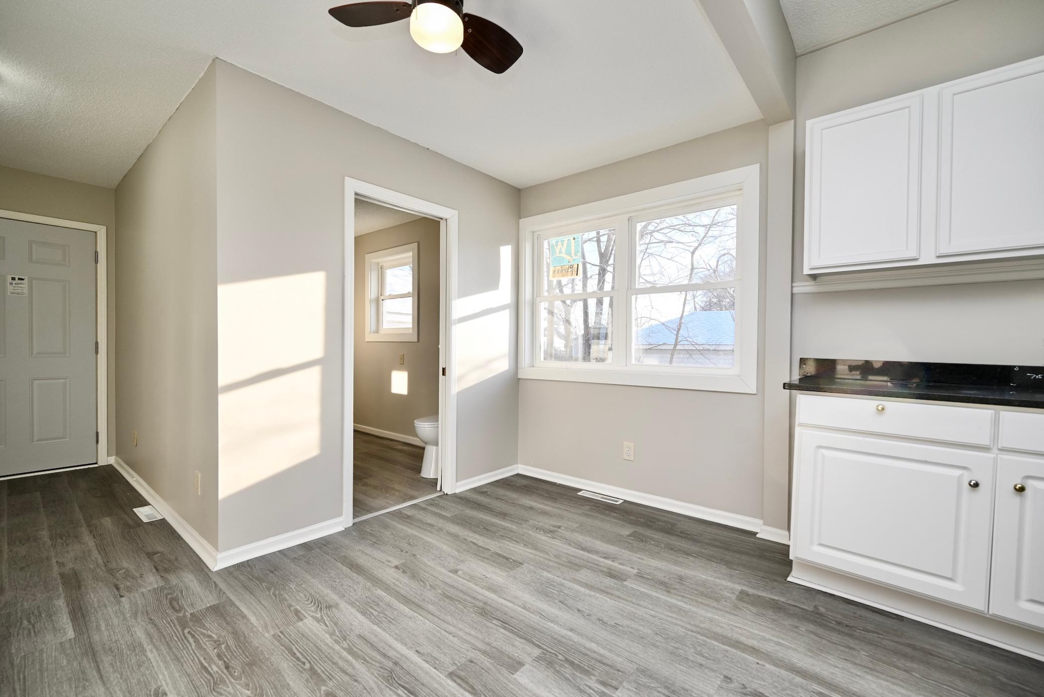 714 East Mark Street Winona, MN 55987 - Photo 3 of 17