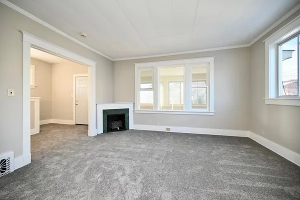 $218,900 | 714 East Mark Street, Winona, MN 55987