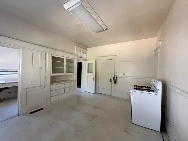 $1,050,000 | 1123 W Street, Sacramento, CA 95818