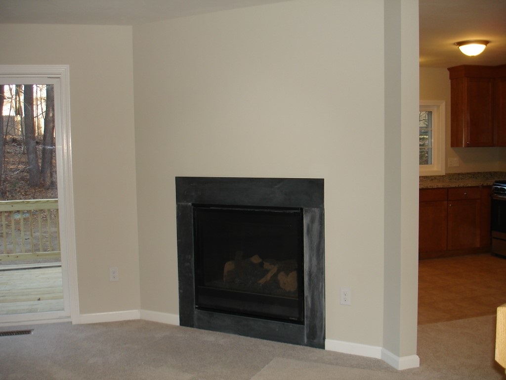 42 Ayer Road Nashua, NH 03064 - Photo 11 of 29 Gallery Image 11