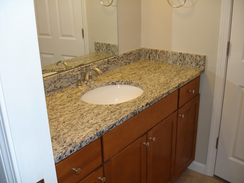 42 Ayer Road Nashua, NH 03064 - Photo 16 of 29 Gallery Image 16