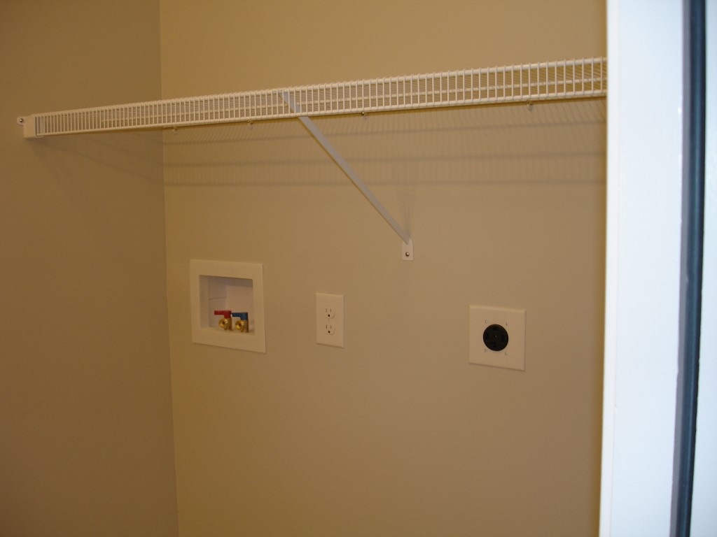 42 Ayer Road Nashua, NH 03064 - Photo 17 of 29 Gallery Image 17