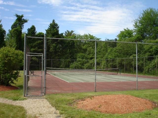 42 Ayer Road Nashua, NH 03064 - Photo 29 of 29 Gallery Image 29