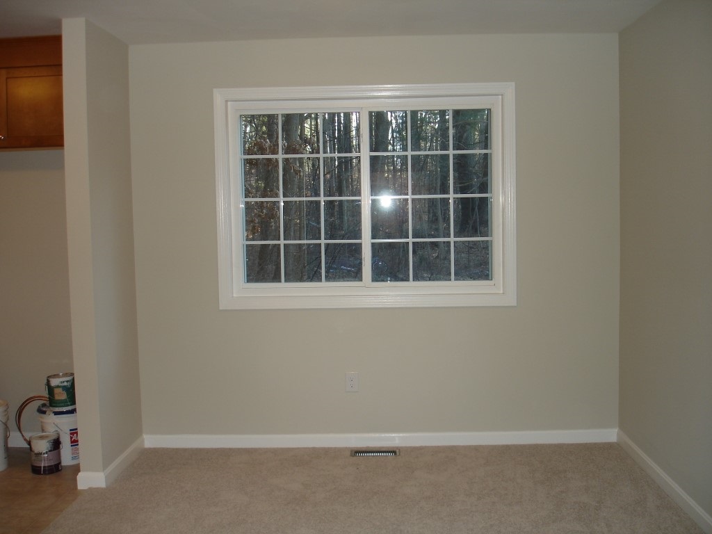 42 Ayer Road Nashua, NH 03064 - Photo 7 of 29 Gallery Image 7