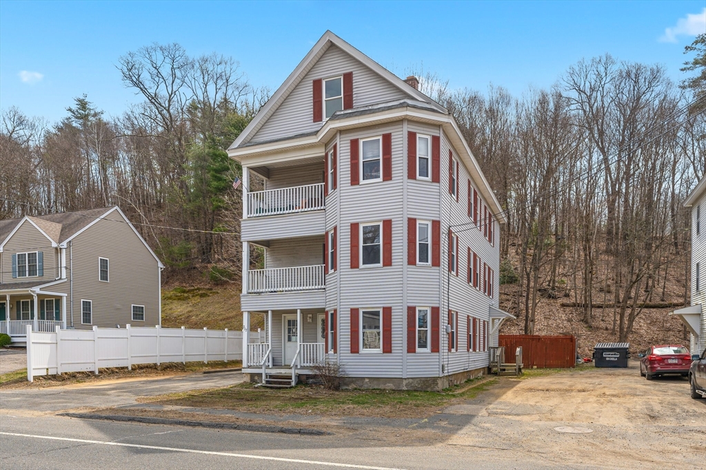 717 Main Street Warren, MA 01083 - Photo 1 of 38 Gallery Image 1