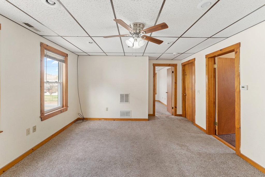 717 Main Street Warren, MA 01083 - Photo 15 of 38 Gallery Image 15