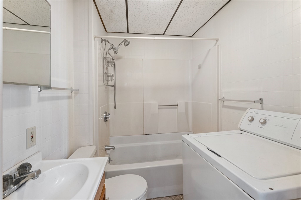 717 Main Street Warren, MA 01083 - Photo 19 of 38 Gallery Image 19