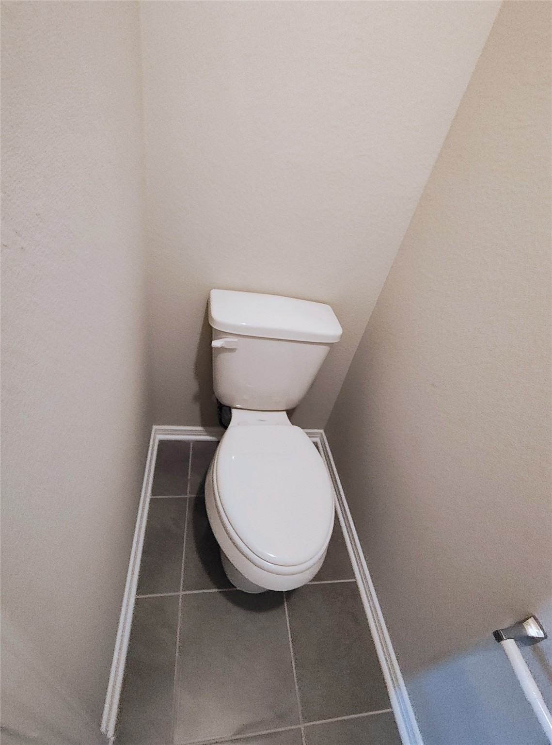 1375 Mixander Way La Porte, TX 77571 - Photo 12 of 16 elongated commodes in all bathrooms