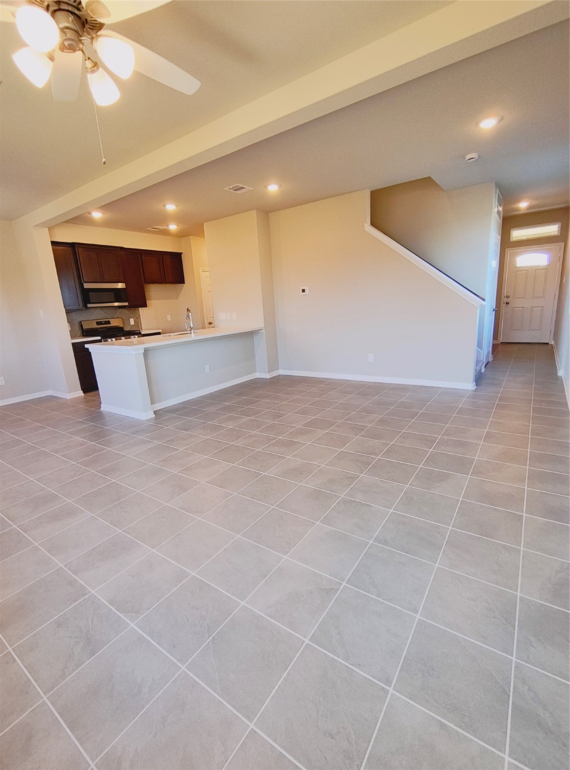 1375 Mixander Way La Porte, TX 77571 - Photo 4 of 16