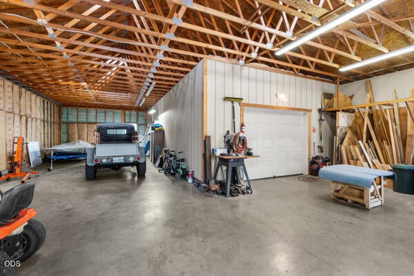 2452 Hugo Road Merlin, OR 97532 - Photo 31 of 41 Gallery Image 31