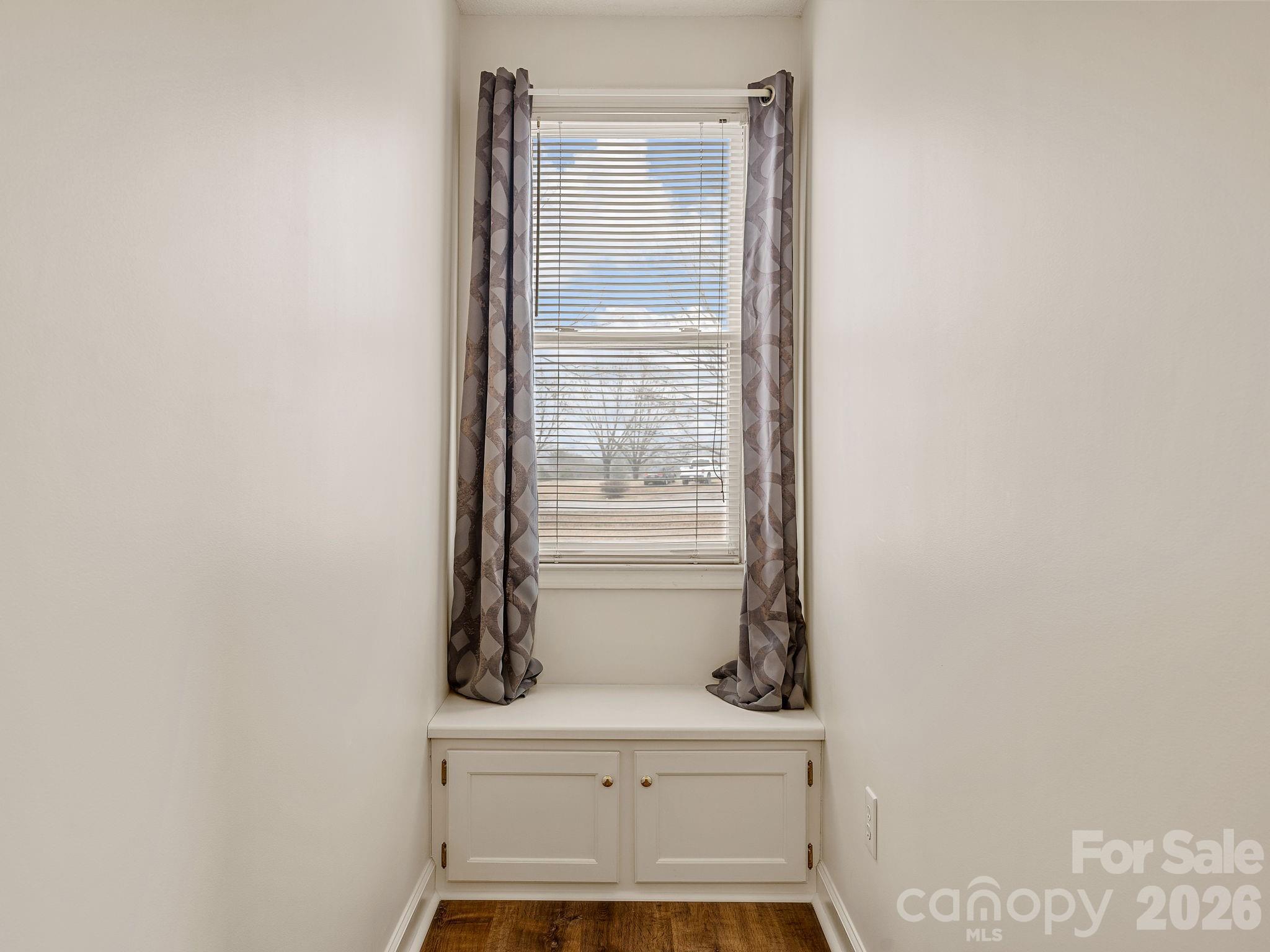 1570 Roddy Road Campobello, SC 29322 - Photo 29 of 46