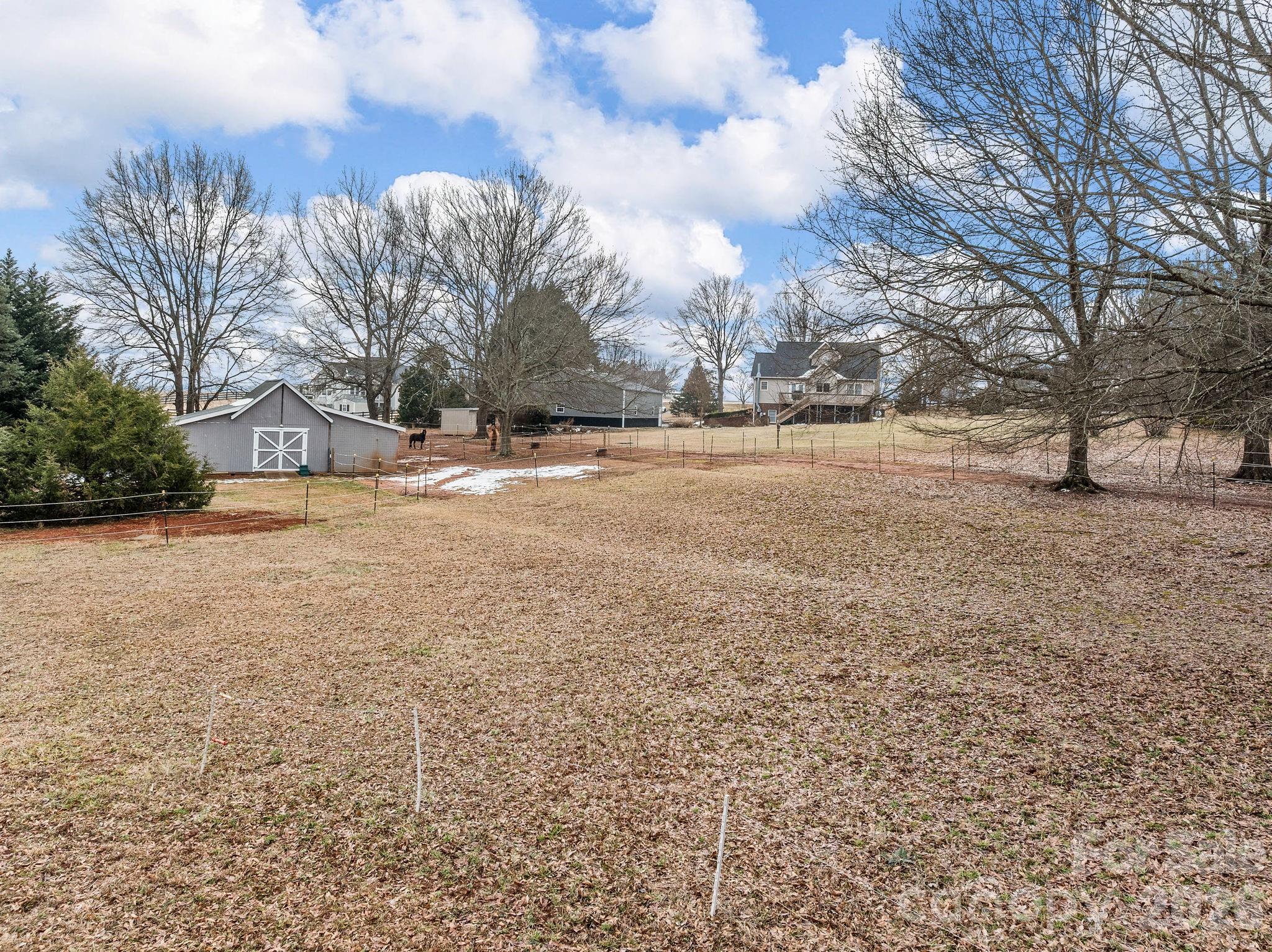 1570 Roddy Road Campobello, SC 29322 - Photo 38 of 46