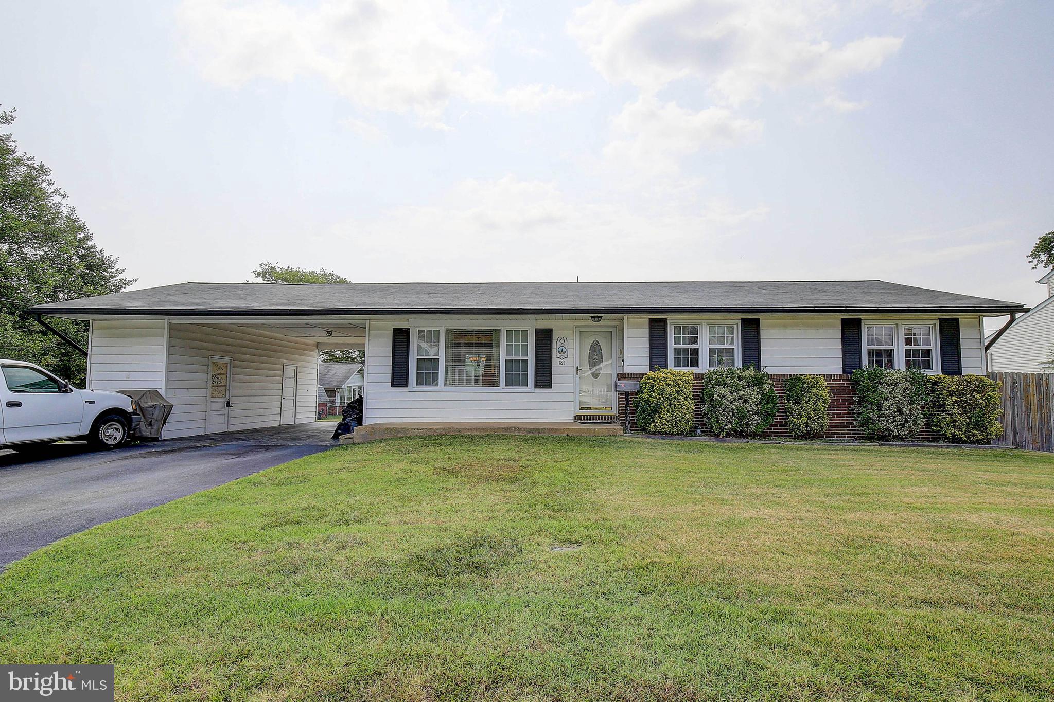 181 Dale Road Pasadena, MD 21122 - Photo 4 of 36 Gallery Image 4