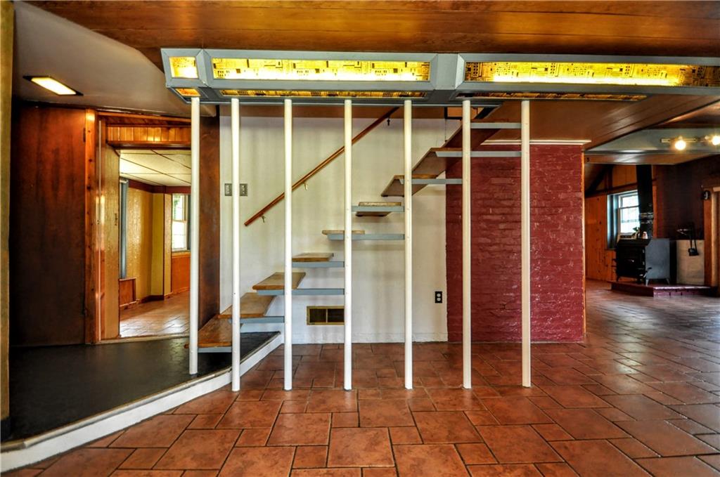 842 Weigles Hill Road Elizabeth, PA 15037 - Photo 8 of 49 Gallery Image 8