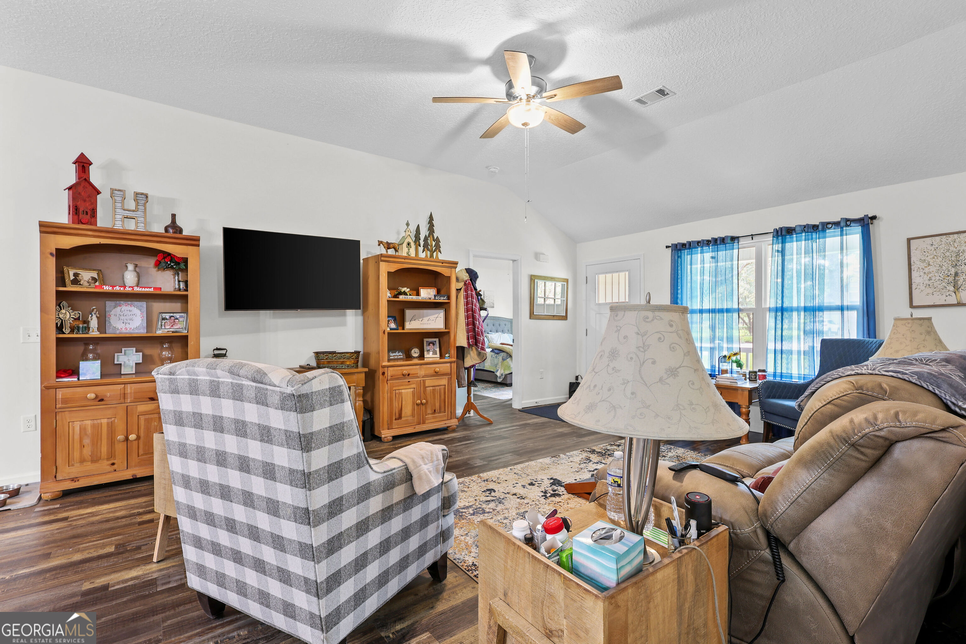 76 Tree Top Lane Jesup, GA 31545 - Photo 6 of 25