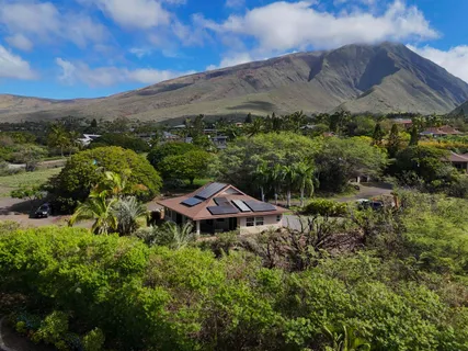 $1,549,000 | 68 Awaiku Street, Unit B, Lahaina, HI 96761