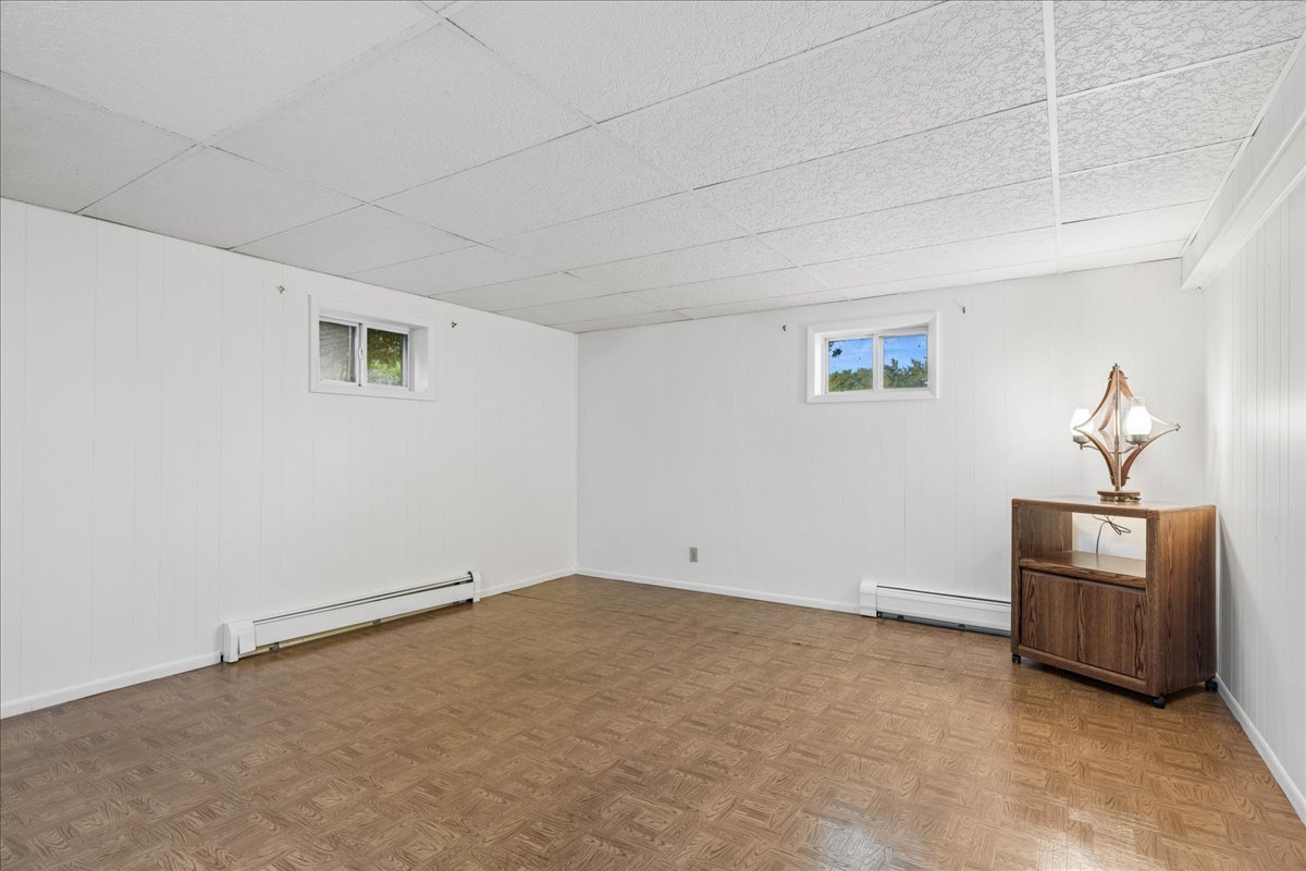 8014 West Hillside Road Crystal Lake, IL 60012 - Photo 23 of 32 Gallery Image 23
