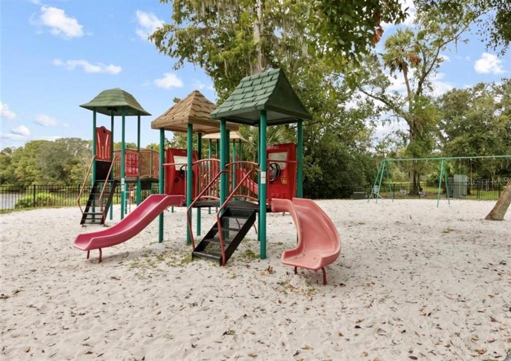 30 Moree Loop, Unit 39 Winter Springs, FL 32708 - Photo 31 of 32 a view of outdoor space with seating