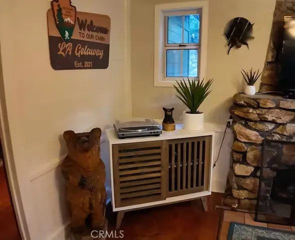 a view of entryway and workspace