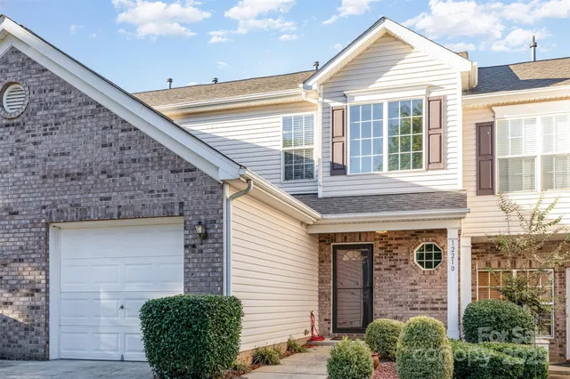 $335,000 | 12210 Stratfield Pl Circle, Pineville, NC 28134
