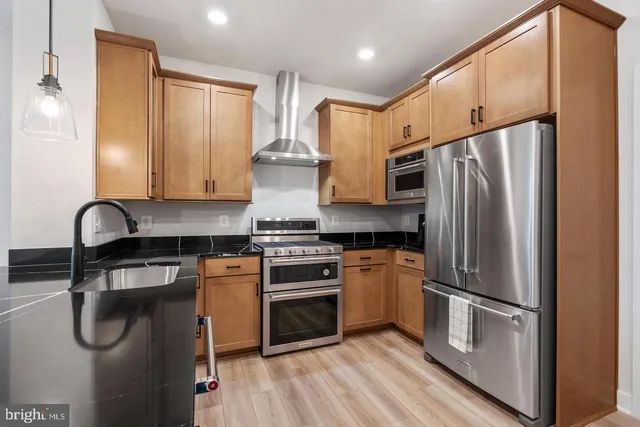 $3,250 | 45176 Drowes Terrace, Sterling, VA 20166