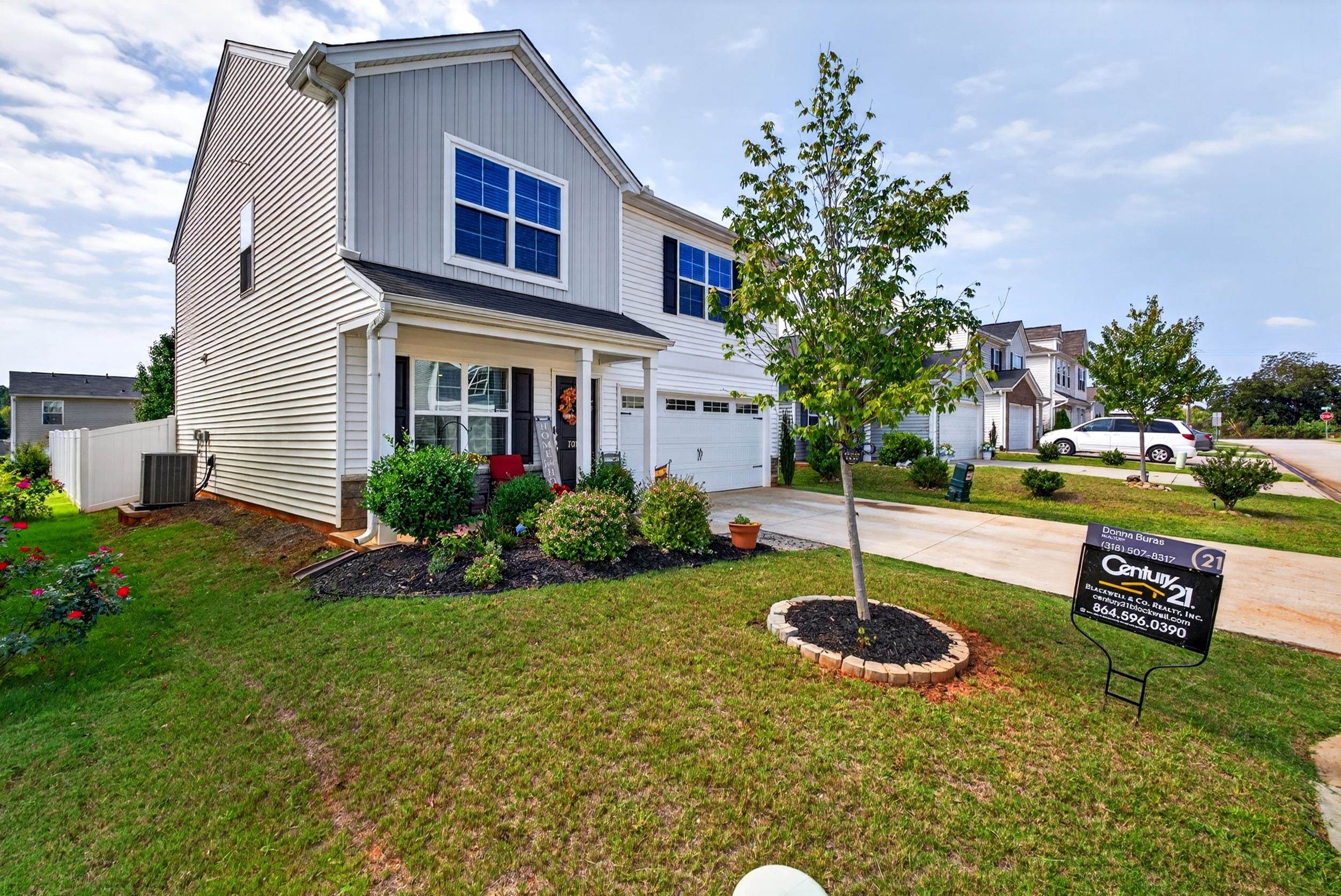 7018 Wingate Drive Inman, SC 29349 - Photo 3 of 38 Gallery Image 3
