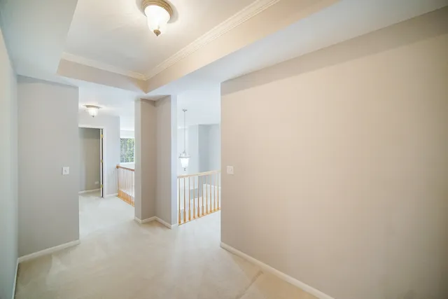 $444,900 | 33 Spyglass Circle, Palos Heights, IL 60463