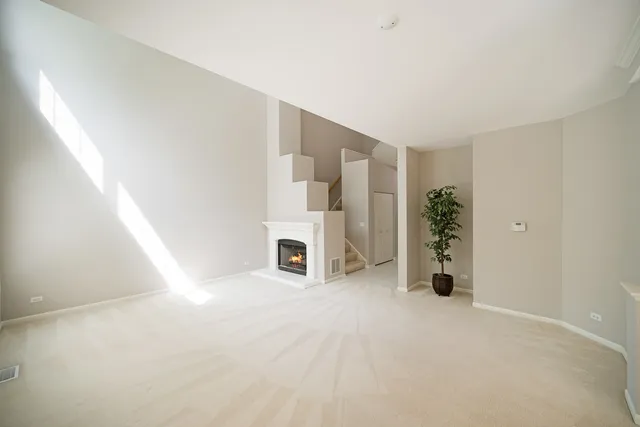 $444,900 | 33 Spyglass Circle, Palos Heights, IL 60463