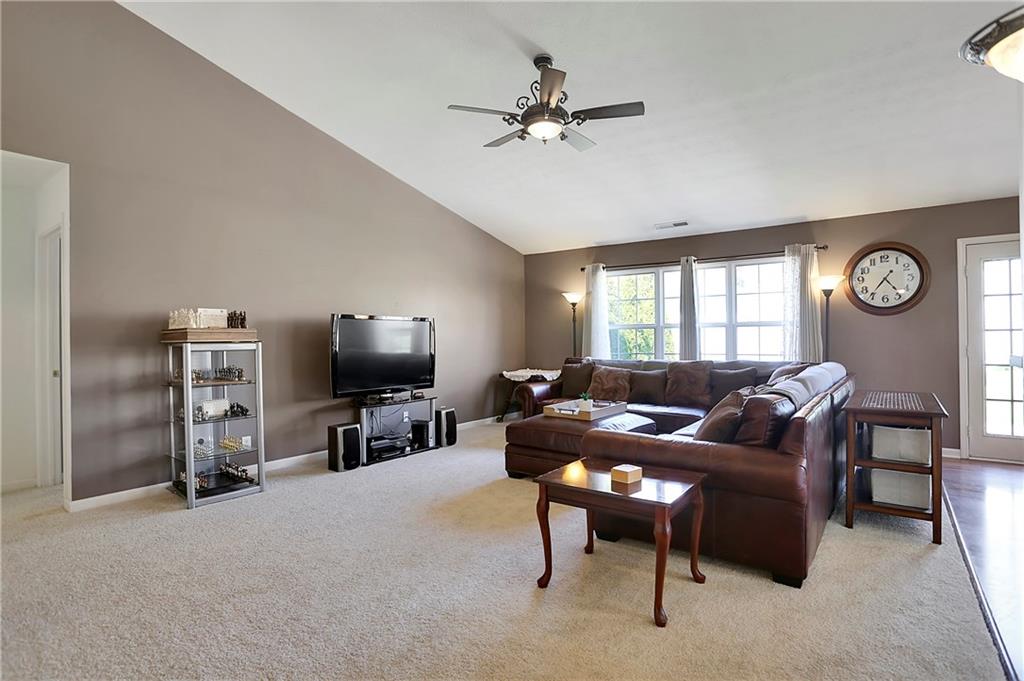 8074 Sedge Grass Road Noblesville, IN 46060 - Photo 4 of 26 Gallery Image 4