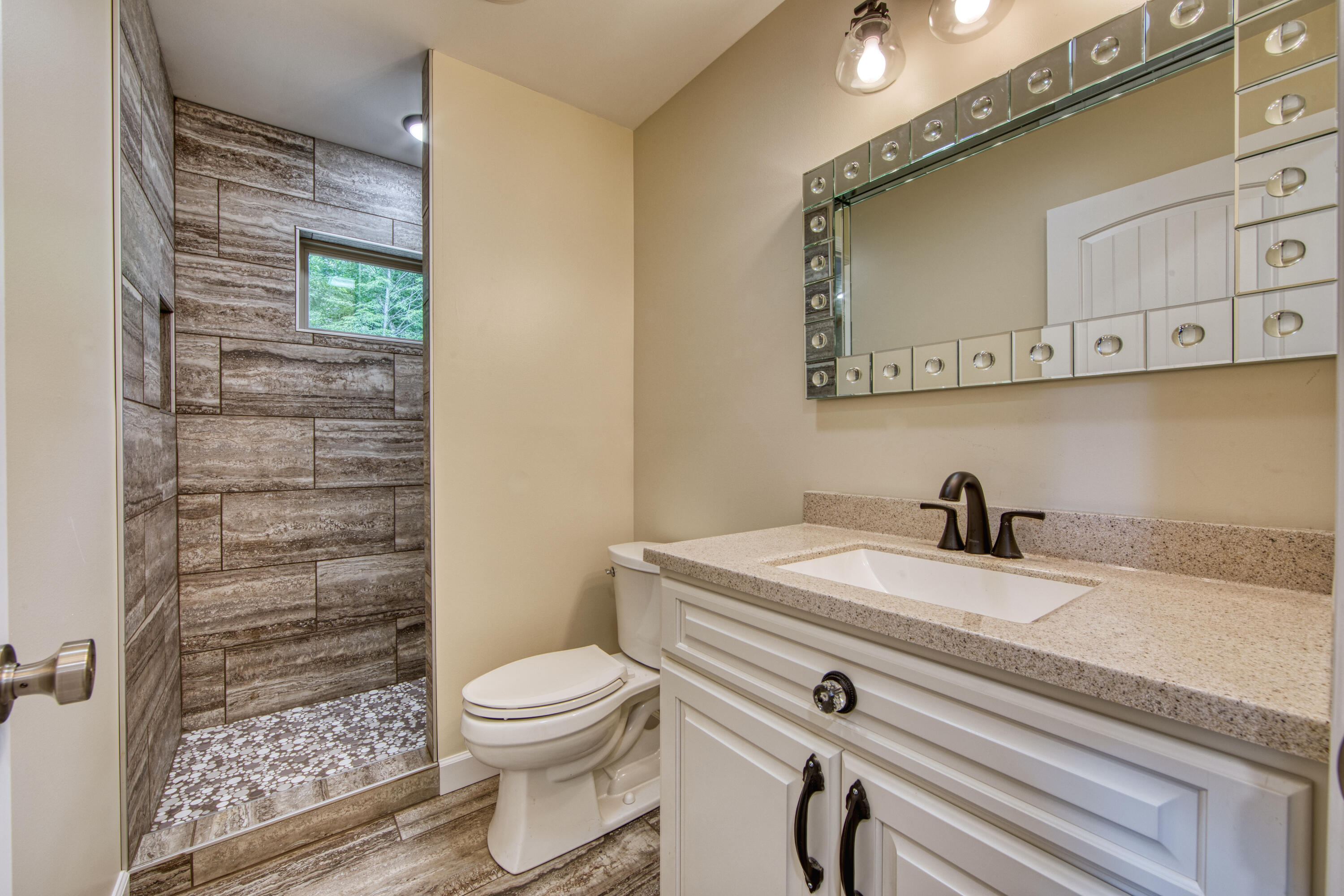 52 East Ridge Road Allardt, TN 38504 - Photo 8 of 16 EK3A7972 2