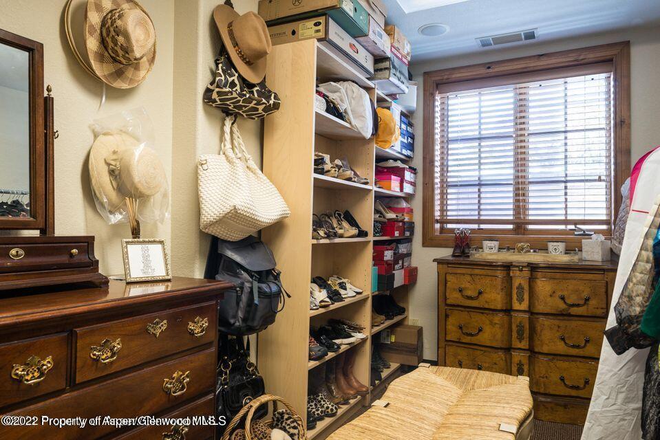 38 Diamond A Ranch Road Carbondale, CO 81623 - Photo 25 of 44 a room with a stove and a closet