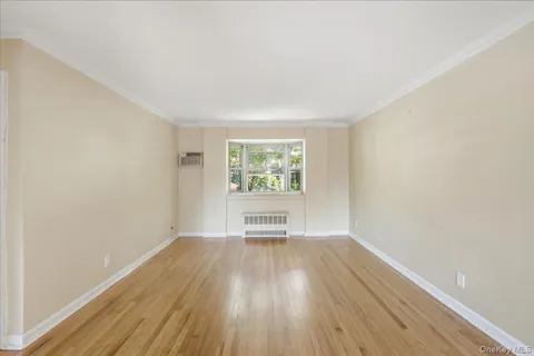 $325,000 | 86-22 155th Avenue, Unit 3L | Lindenwood