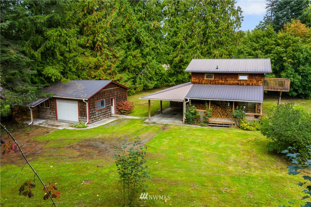 6200 North Fork Road Deming, WA 98244 - Photo 1 of 40