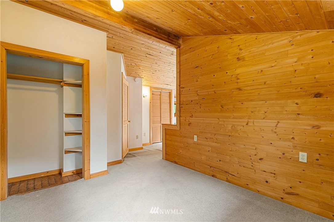 6200 North Fork Road Deming, WA 98244 - Photo 19 of 40
