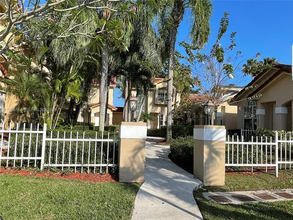 $2,300 | 21567 Southwest 87th Court, Cutler Bay, FL 33189