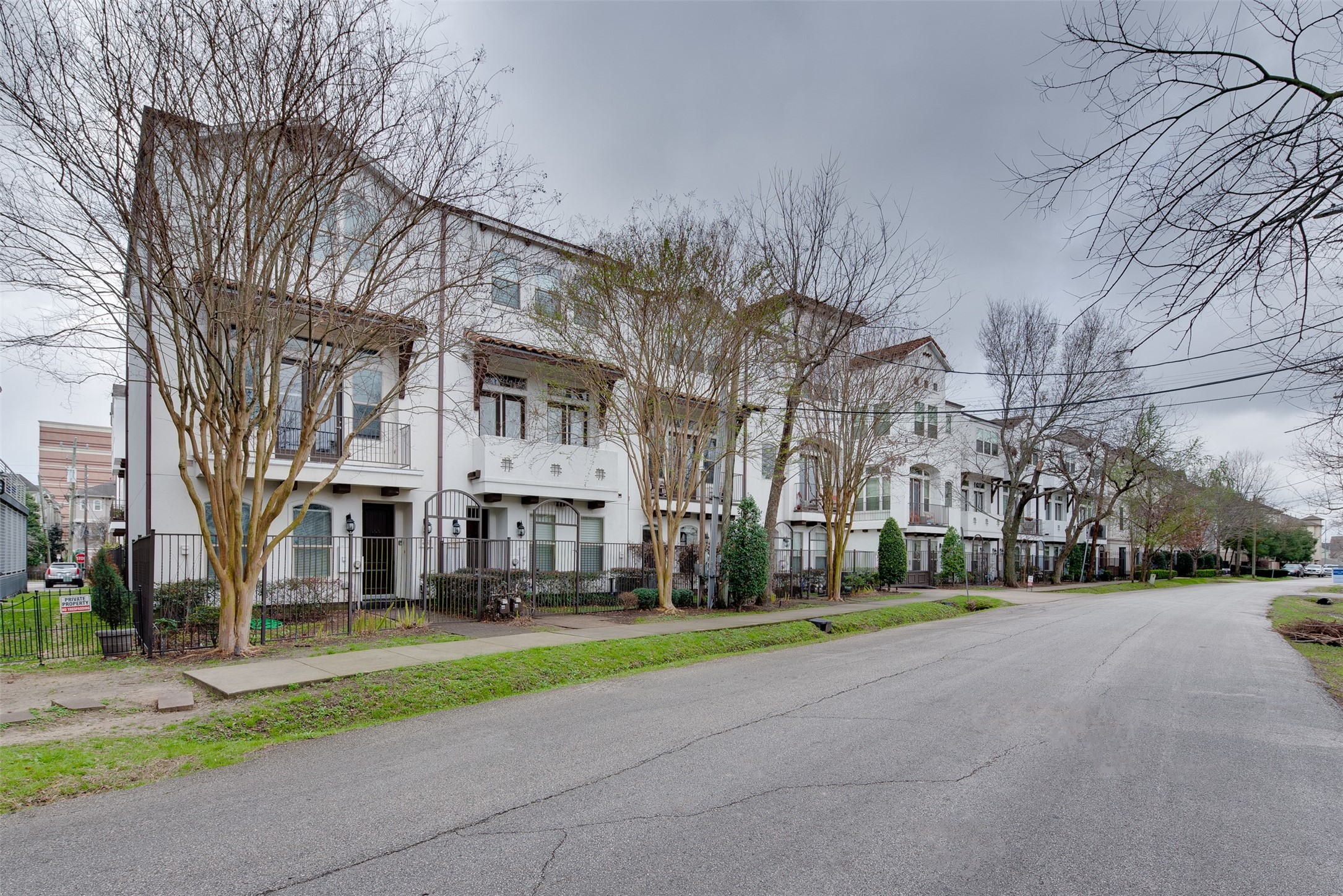 4203 Feagan Street Houston, TX 77007 - Photo 3 of 36 a view of a building with a street